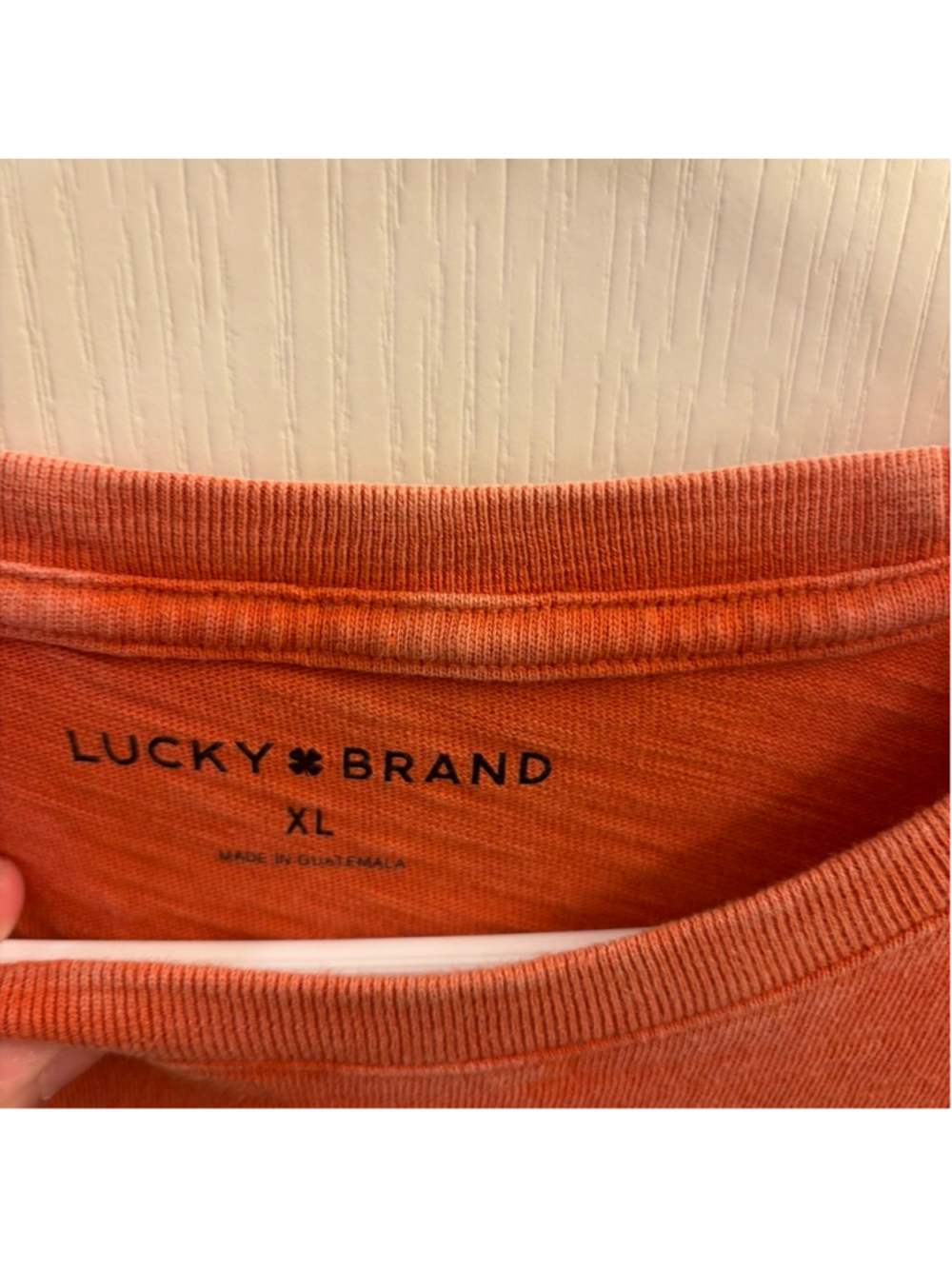 Men's Lucky Brand Poker Club Graphic T-Shirt, XL, Orange and Black - Picture 3 of 4